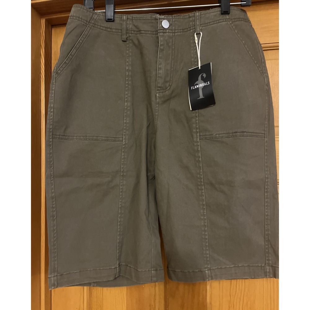 Flamingals Women's Bermuda Shorts Cargo Sz Large Brown